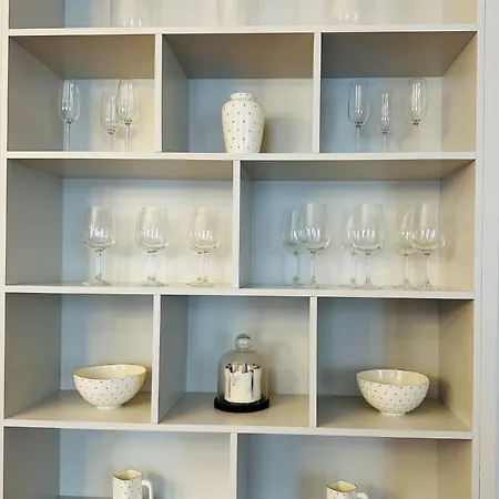 Apartment Spacious Modern And Flat *